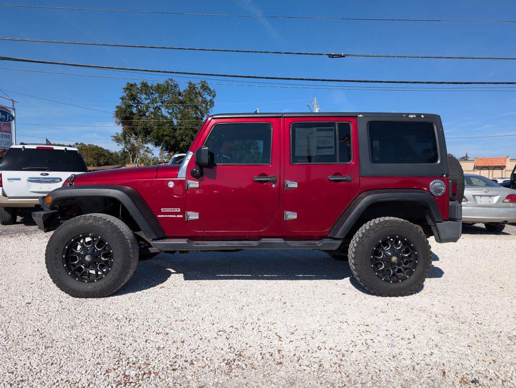 2011 Jeep Wrangler Unlimited Sport photo 8