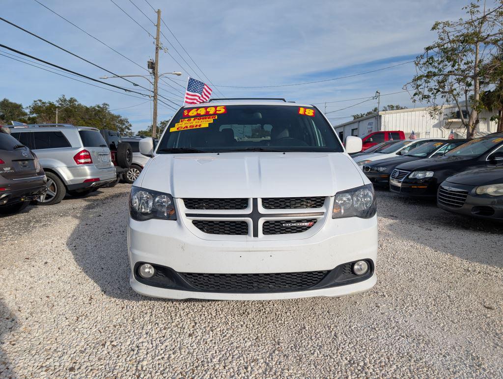 2018 Dodge Grand Caravan GT photo 2