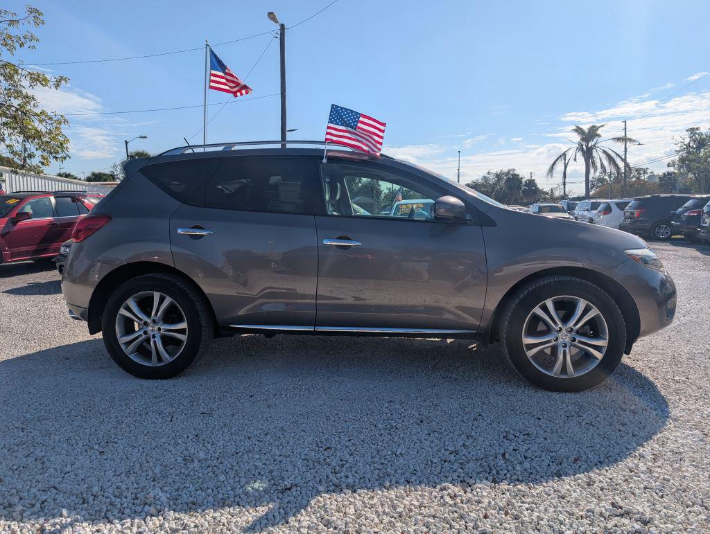 2009 Nissan Murano LE photo 4