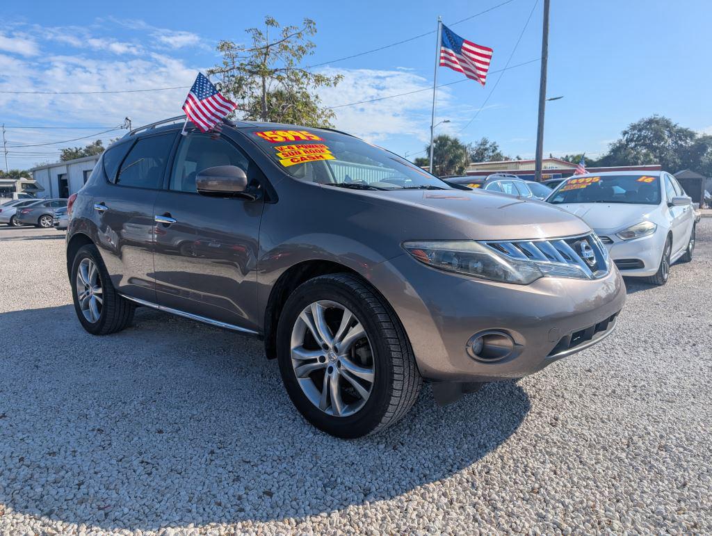 2009 Nissan Murano LE photo 3