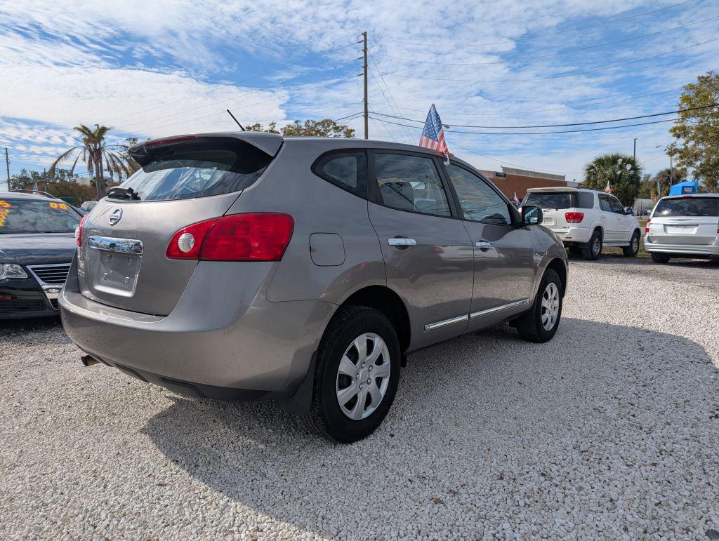 2013 Nissan Rogue S photo 5