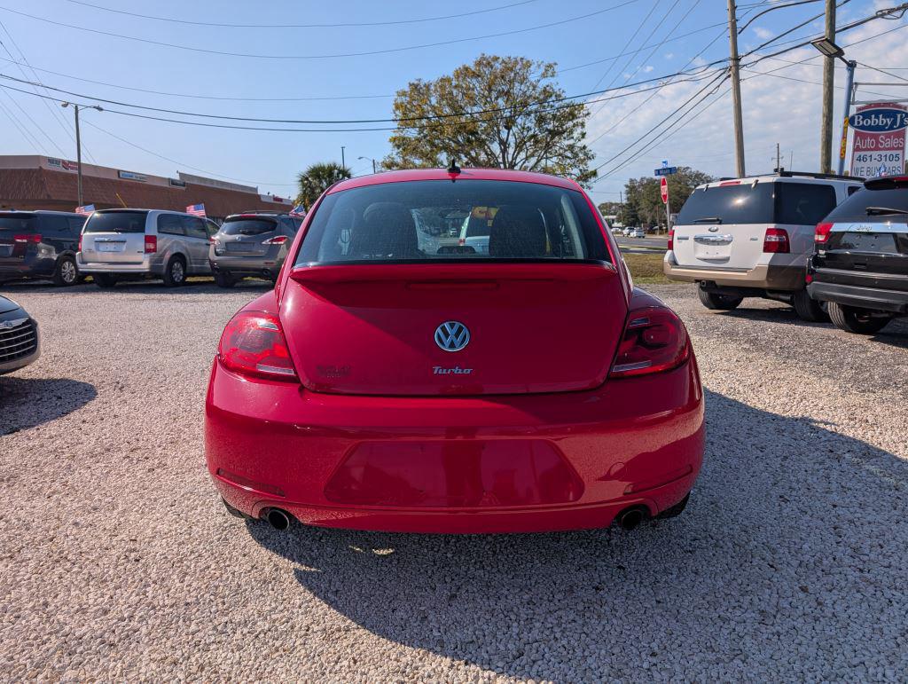 2012 Volkswagen Beetle 2.0 photo 6