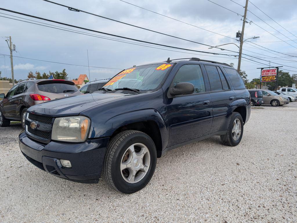 Chevrolet TrailBlazer's photo