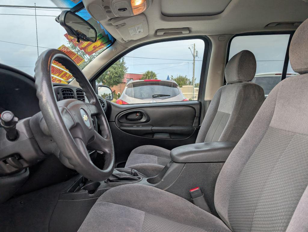 2008 Chevrolet TrailBlazer null photo 9