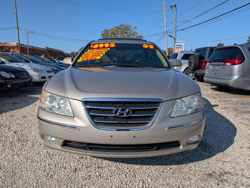 2009 Hyundai Sonata LIMITED photo 2