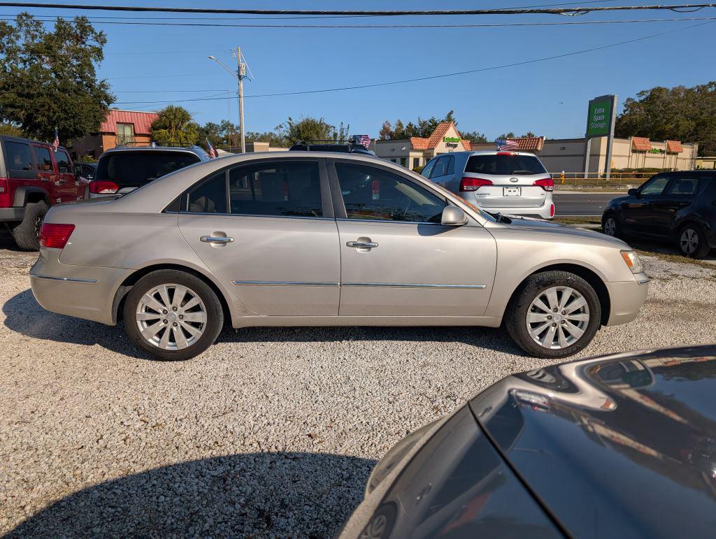 2009 Hyundai Sonata LIMITED photo 8