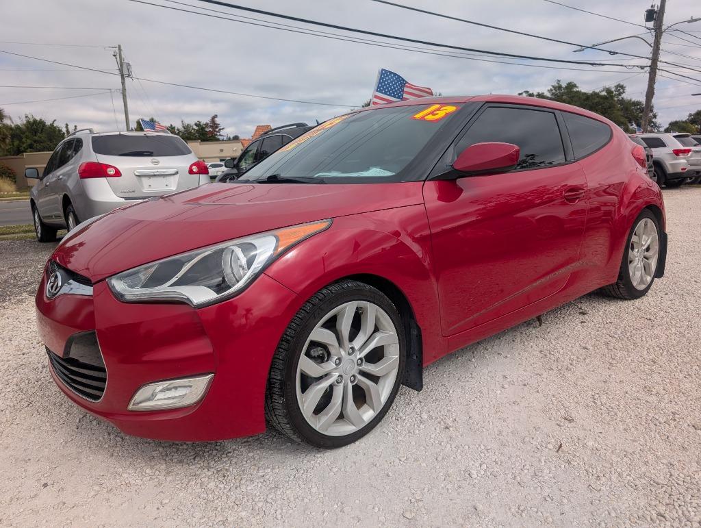 2013 Hyundai Veloster Base