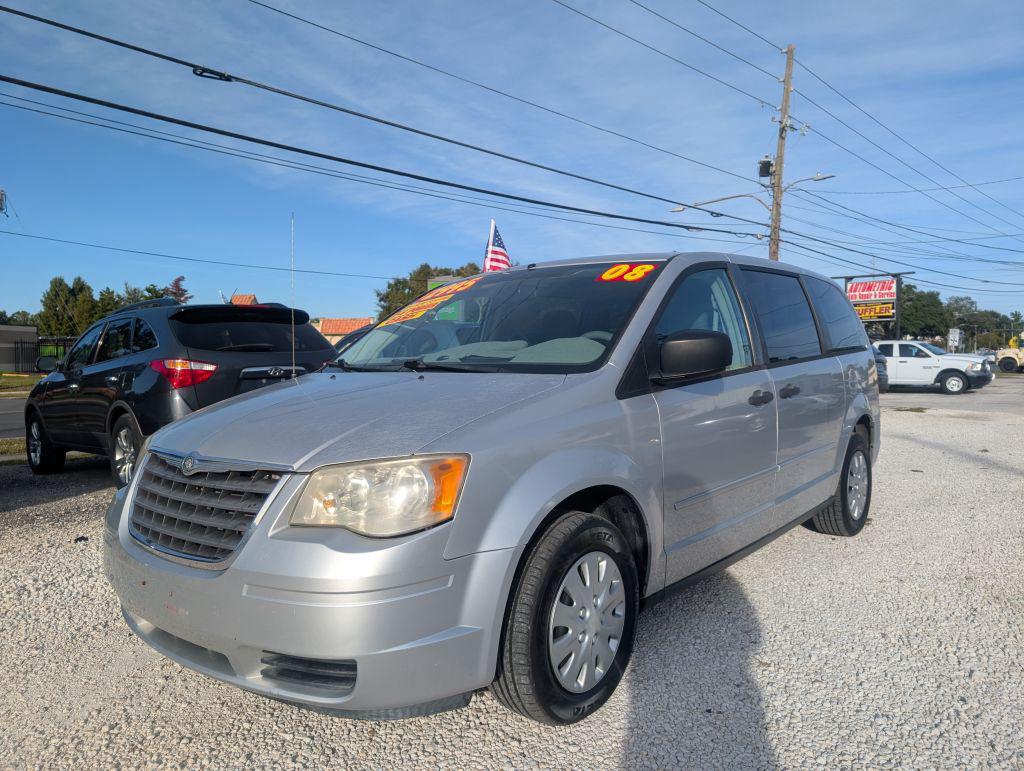 2008 Chrysler Town & Country LX