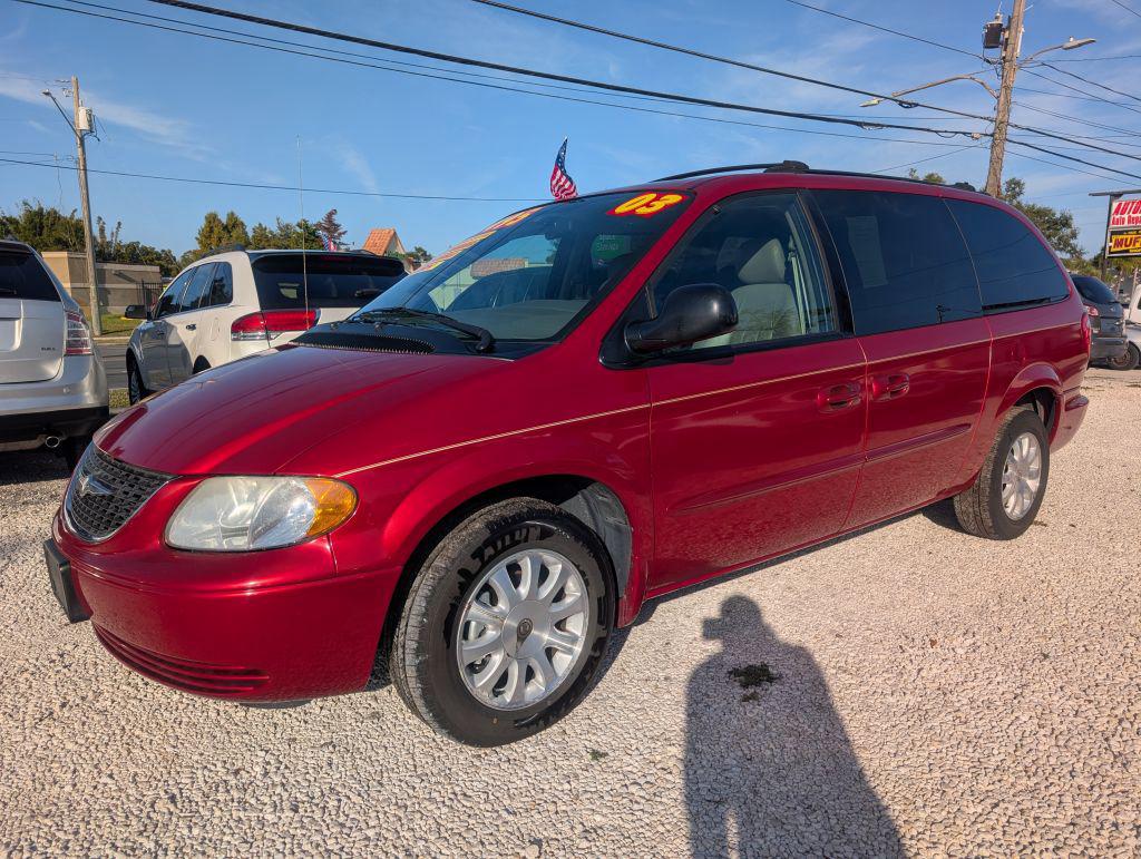 2003 Chrysler Town & Country EX's photo