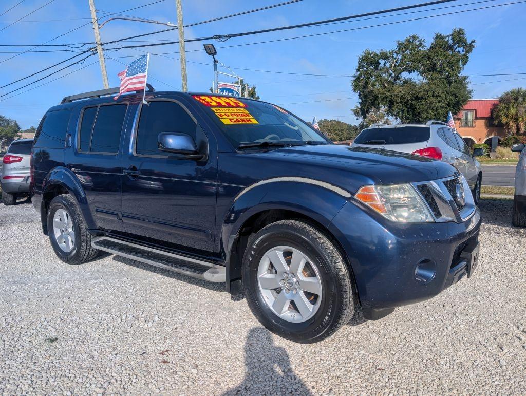 2011 Nissan Pathfinder SV