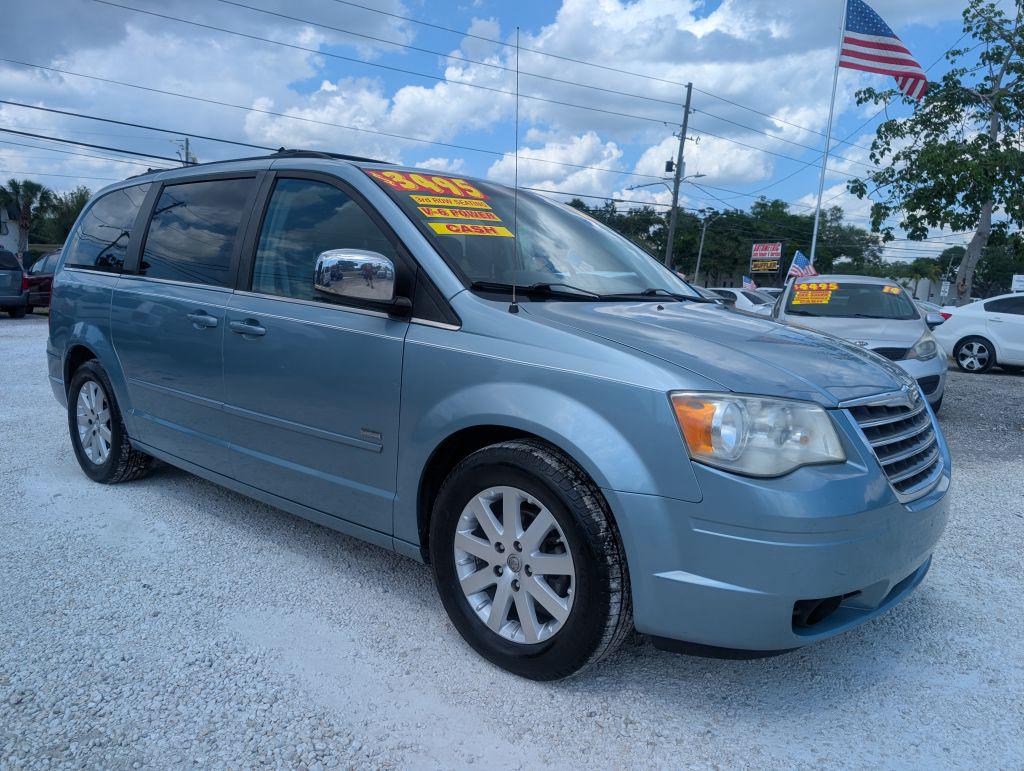 2008 Chrysler Town & Country Touring