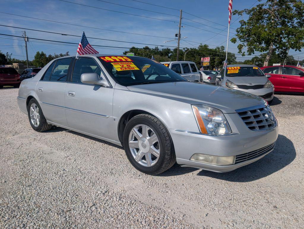 2007 Cadillac DTS Luxury I's photo