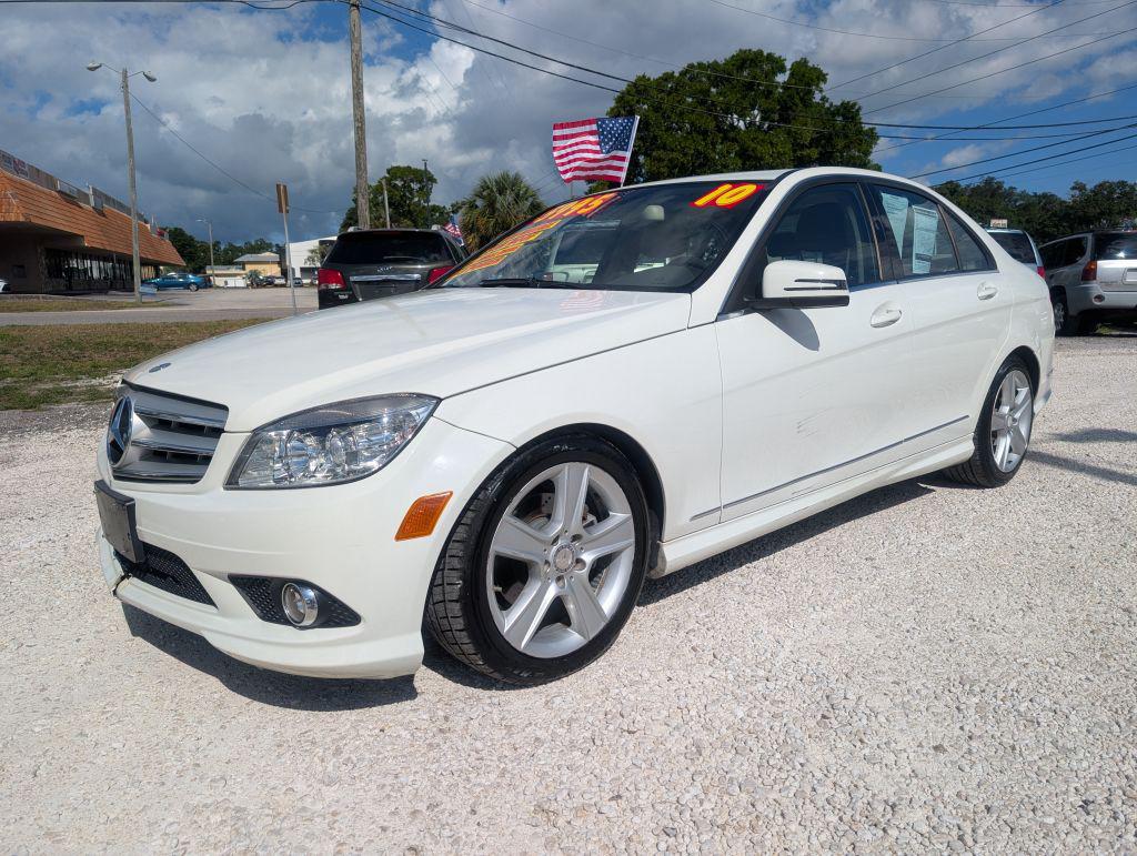 2010 Mercedes-Benz C-Class's photo